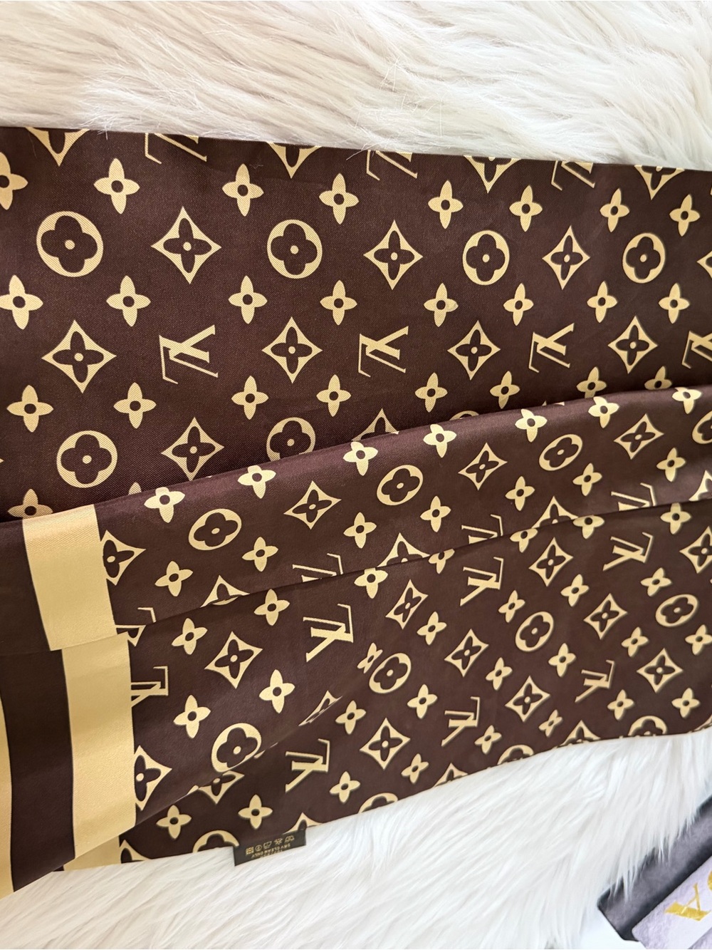 Louis Vuitton Brown & gold Monogram Silk Scarf - Picture 10 of 10